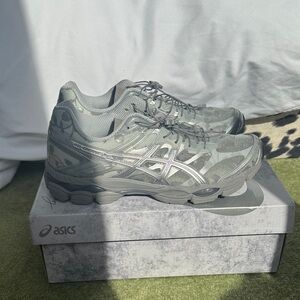 NWOT Sandy Liang X ASICS Gray Flower Sneakers